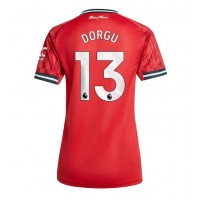 Manchester United Patrick Dorgu #13 Hjemmebanetrøje Dame 2025-26 Kortærmet